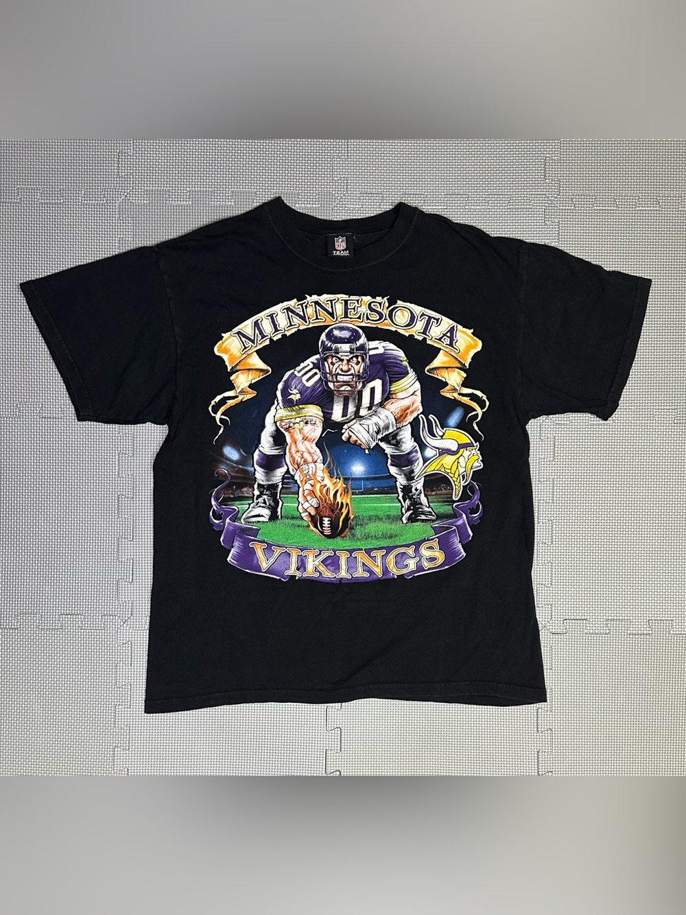 Vtg Minnesota Vikings NFL Team Apparel T-Shirt Men's L Graphic Football Flame